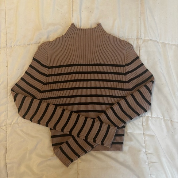 SHEIN Tan and Black Turtleneck Striped Sweater - Picture 5 of 8